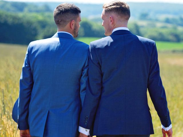 Falta de aprobación total en México obliga a parejas LGBT a casarse en otros estados, con garantías legales