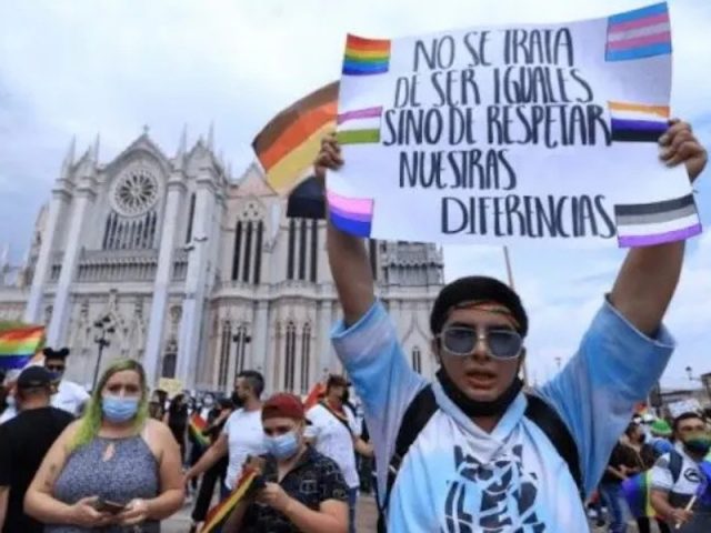 60 personas tuvieron que viajar a CDMX para cambiar su identidad de género