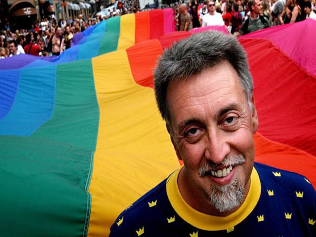 Muere Gilbert Baker, creador de la bandera arcoíris por los derechos de los homosexuales