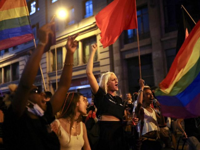 España no nos devolverá al armario